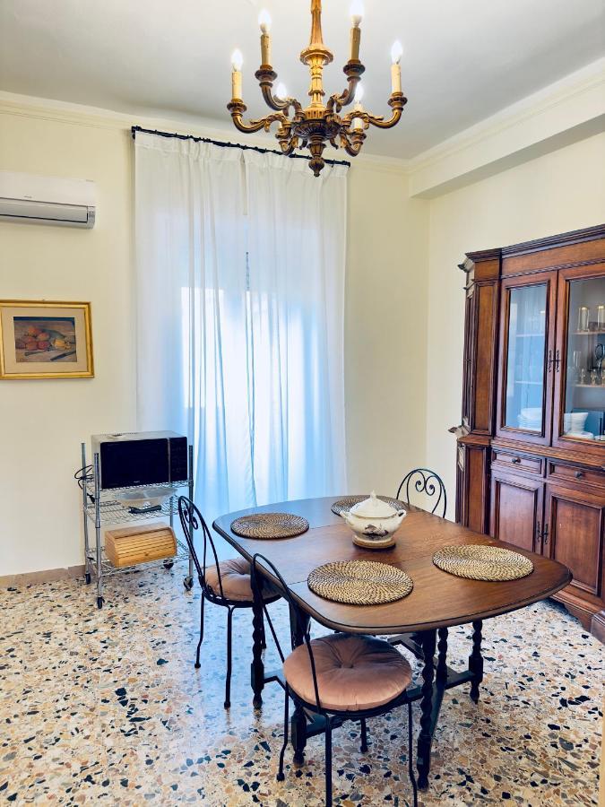 Elegant Apartment In City Center Κάλιαρι Εξωτερικό φωτογραφία